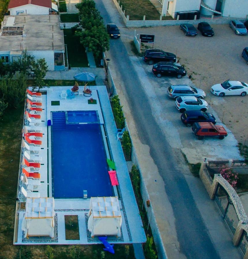 Paradise Apartment *